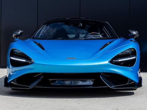 2021 McLaren 765LT Coupe