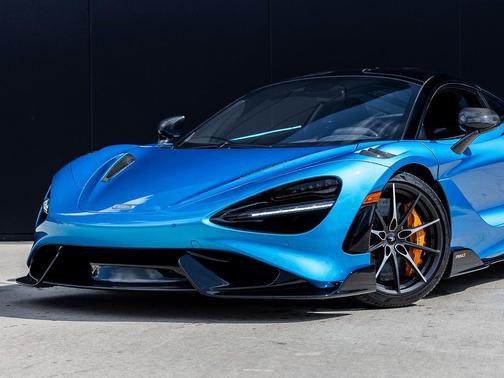 2021 McLaren 765LT Coupe