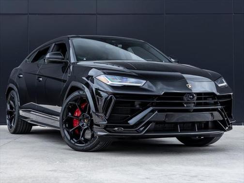 2023 Lamborghini Urus Performante