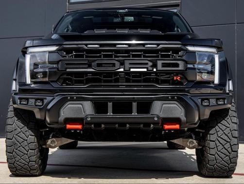2025 Ford F-150 Raptor R