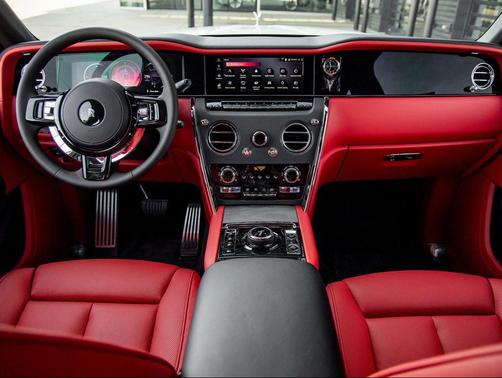 2026 Rolls-Royce Cullinan 