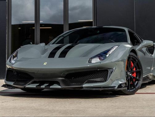 2020 Ferrari 488 Pista Base