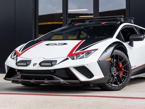 2023 Lamborghini Huracan Sterrato