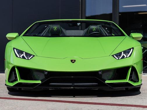 2023 Lamborghini Huracan EVO Spyder