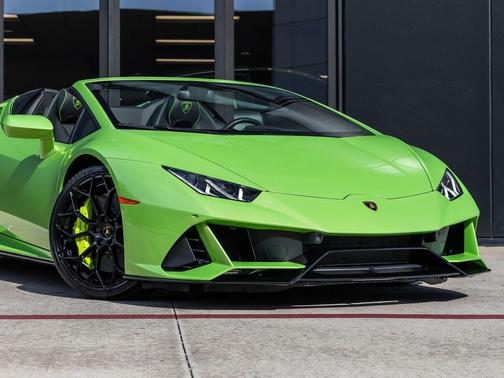 2023 Lamborghini Huracan EVO Spyder