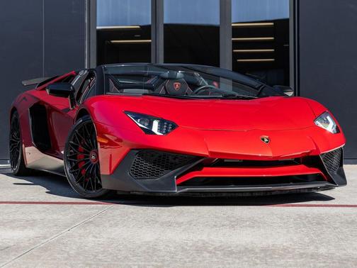 2017 Lamborghini Aventador LP750-4 Superveloce