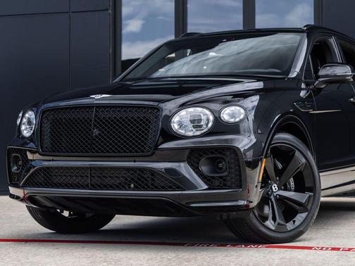Black 2023 Bentley Bentayga