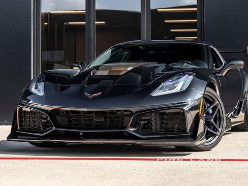 Black 2019 Chevrolet Corvette ZR1