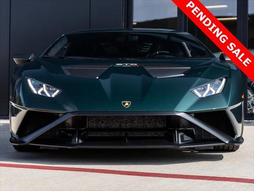 2023 Lamborghini Huracan STO Coupe