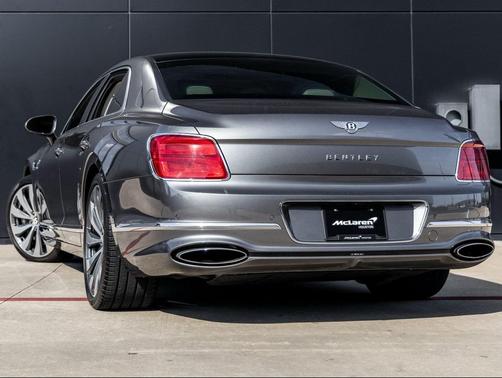 2022 Bentley Flying Spur W12