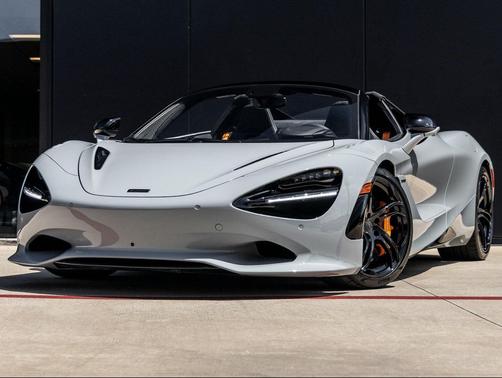 2025 McLaren 750S Spider
