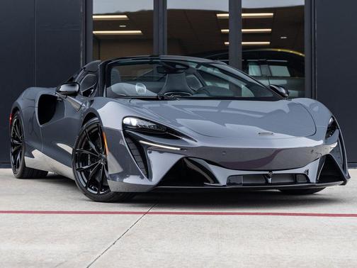 MSO - Lava Grey 2026 McLaren Artura Vision