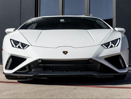 2023 Lamborghini Huracan EVO Coupe RWD