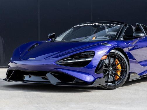 2022 McLaren 765LT Spider