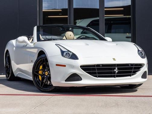 2015 Ferrari California T