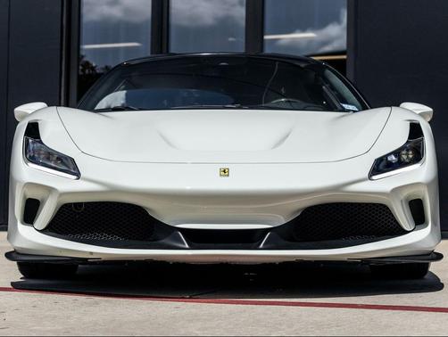 2020 Ferrari F8 Tributo Base