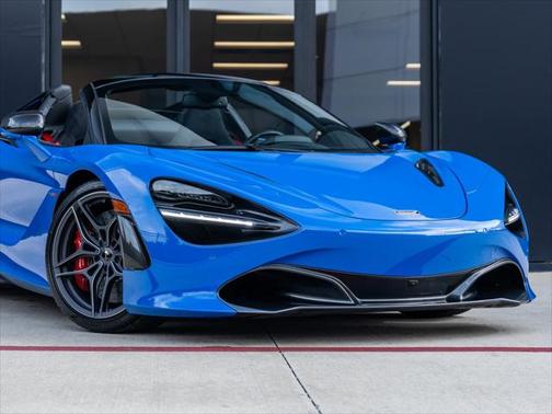 2020 McLaren 720S Base