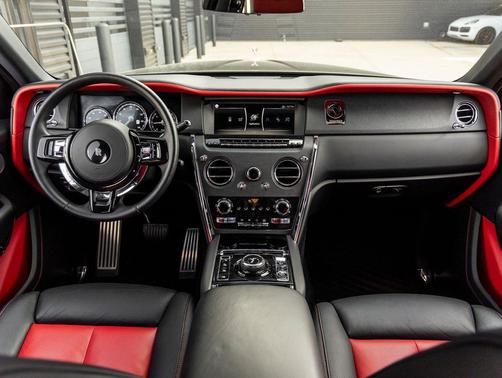 2023 Rolls-Royce Cullinan 