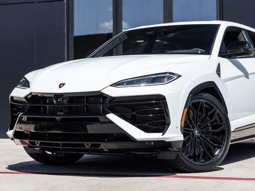 Bianco Monocerus Metallic 2025 Lamborghini Urus SE