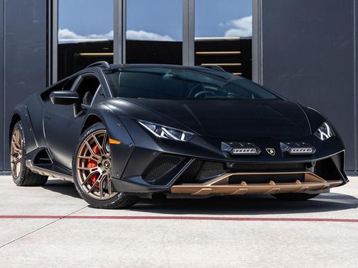 2024 Lamborghini Huracan Sterrato Base