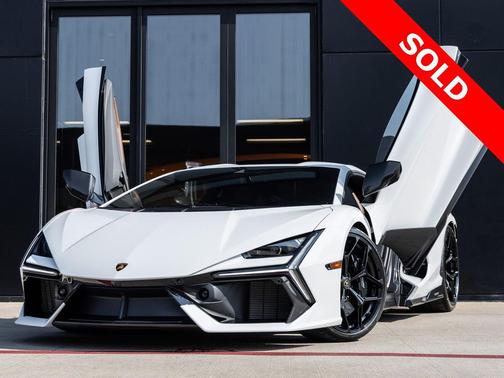 Bianco Siderale 2024 Lamborghini Revuelto Base