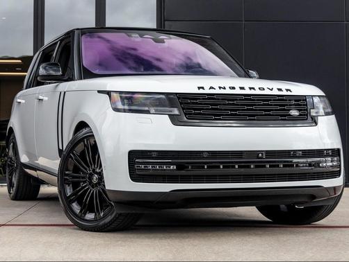 2023 Land Rover Range Rover P530 SE