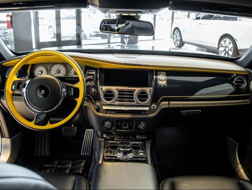 2021 Rolls-Royce Dawn 