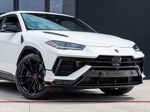 2024 Lamborghini Urus S