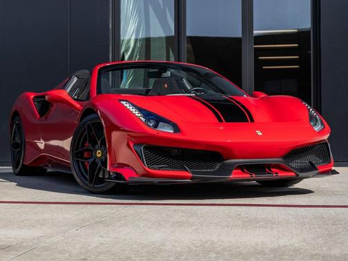 2019 Ferrari 488 Pista Base