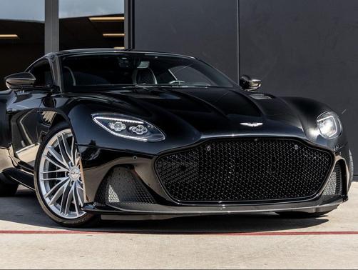 2022 Aston Martin DBS Superleggera
