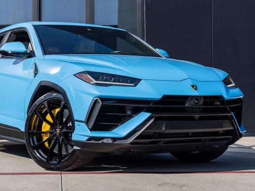 2024 Lamborghini Urus S