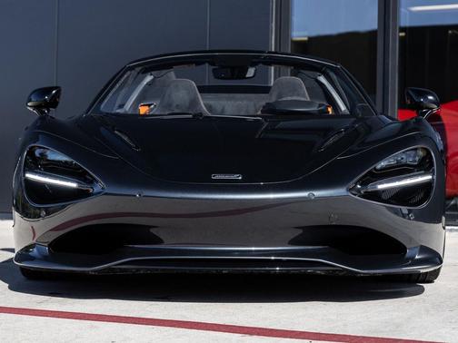 2024 McLaren 750S Spider