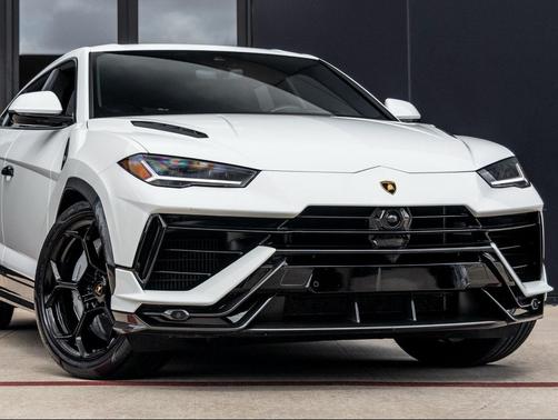 2024 Lamborghini Urus Performante