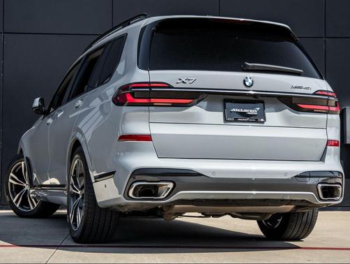 2024 BMW X7 xDrive40i