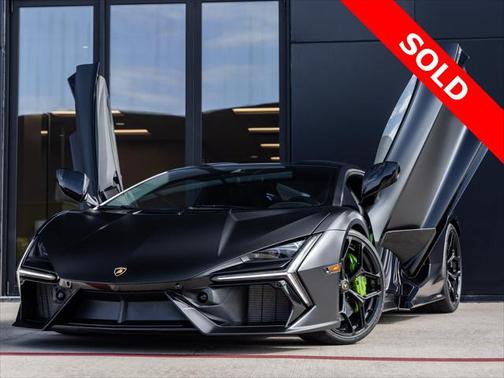2024 Lamborghini Revuelto Base