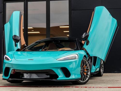 Black 2023 McLaren GT Base