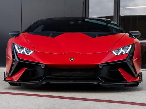 2024 Lamborghini Huracan Tecnica Base