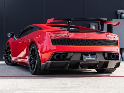 2013 Lamborghini Gallardo LP570-4 Superleggara Edizione Tecnica