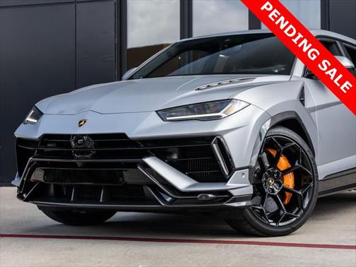2023 Lamborghini Urus Performante