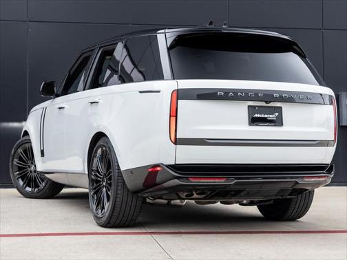 2025 Land Rover Range Rover P530 Autobiography