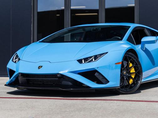 2023 Lamborghini Huracan EVO Coupe RWD