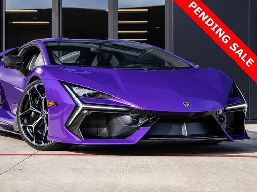 Viola Pasifae Metallic 2024 Lamborghini Revuelto Base