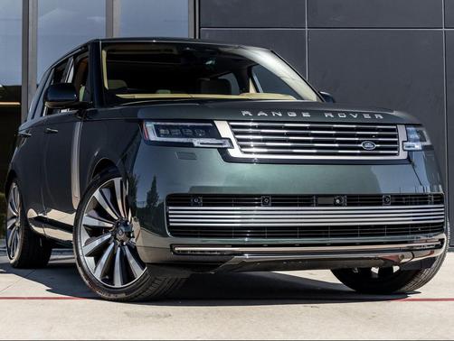 2025 Land Rover Range Rover P615 SV