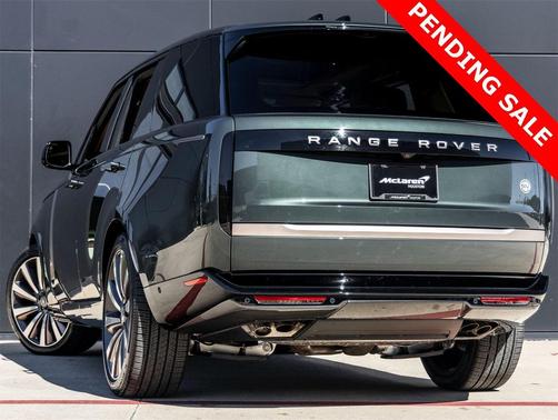 2025 Land Rover Range Rover P615 SV