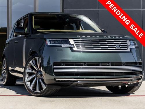 2025 Land Rover Range Rover P615 SV