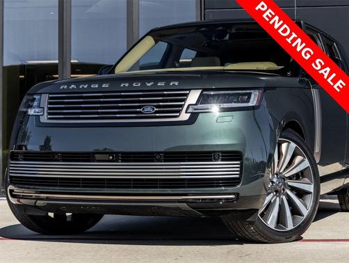 2025 Land Rover Range Rover P615 SV