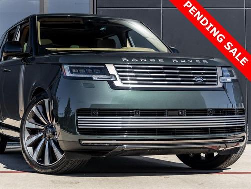 2025 Land Rover Range Rover P615 SV