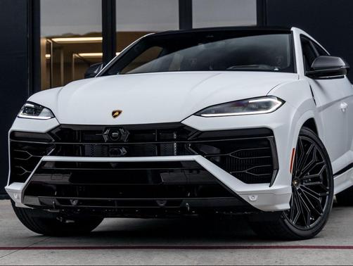 2025 Lamborghini Urus SE