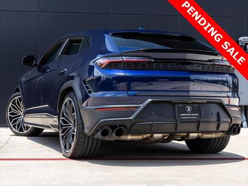2025 Lamborghini Urus SE
