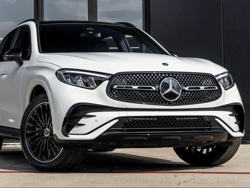 2025 Mercedes-Benz GLC 300 Base